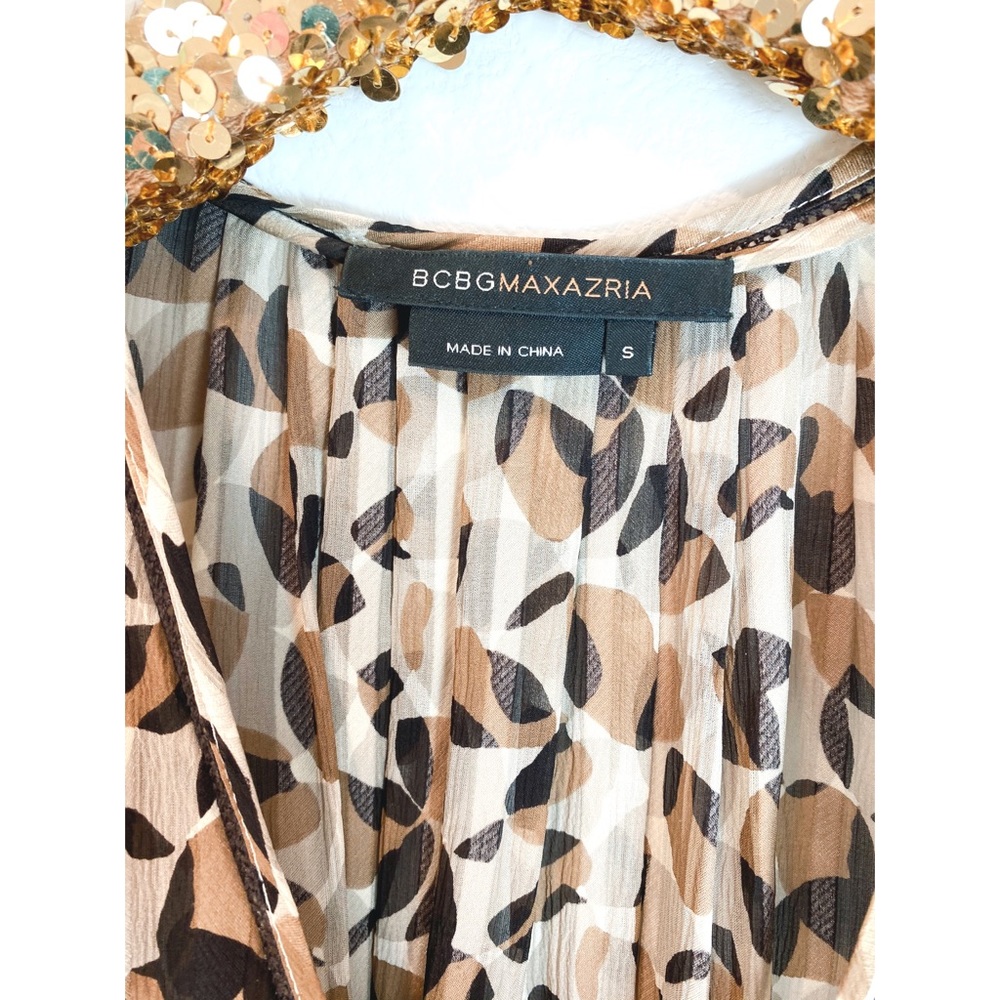 BCBG MAXAZRIA 100% Silk Leopard Print Blouse Top Small - Picture 3 of 6